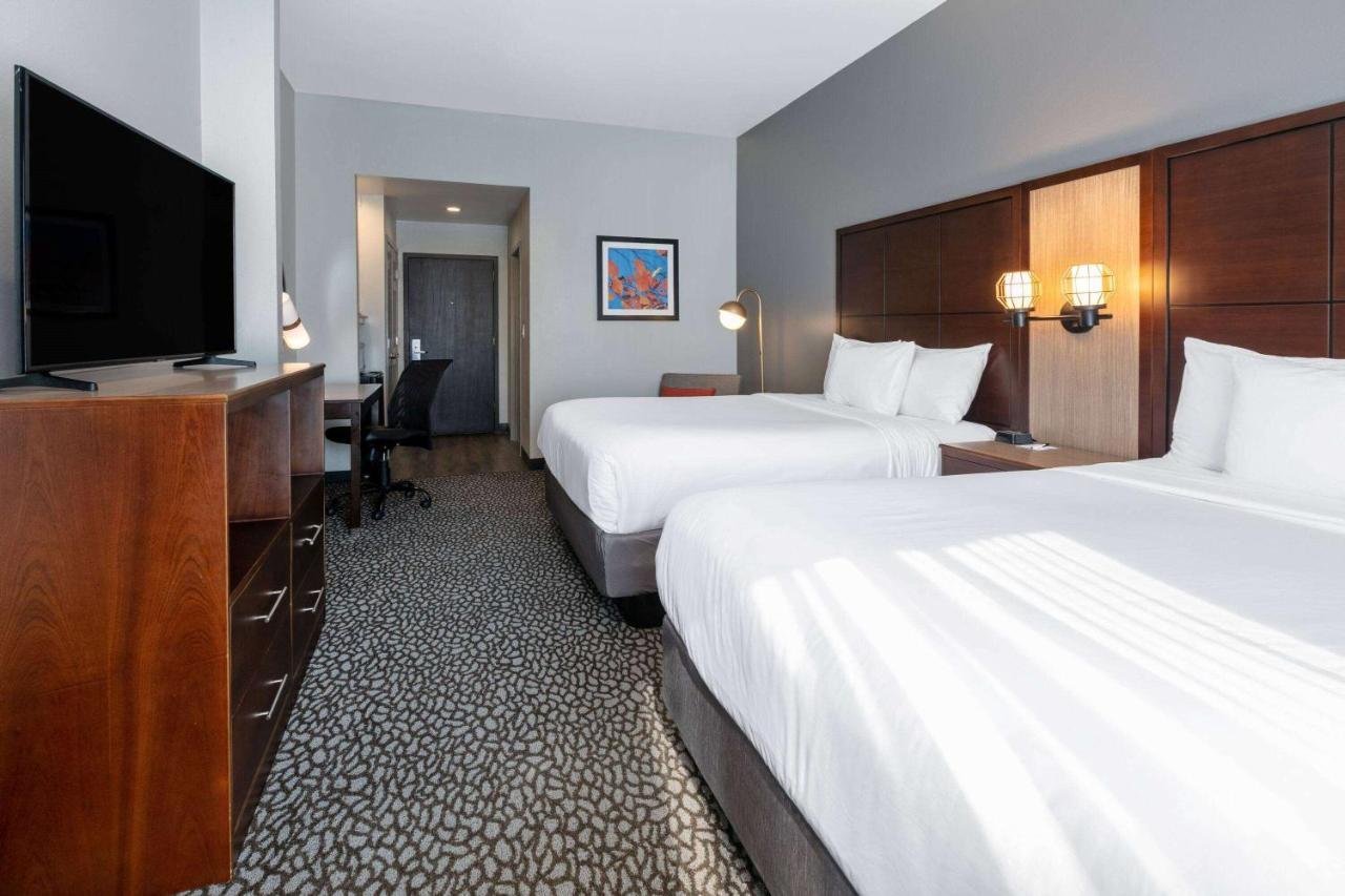 Wingate By Wyndham - Dfw North