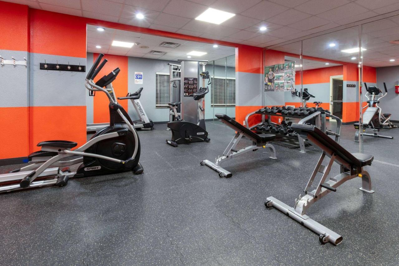 Wingate By Wyndham - Dfw North Hotel 2*