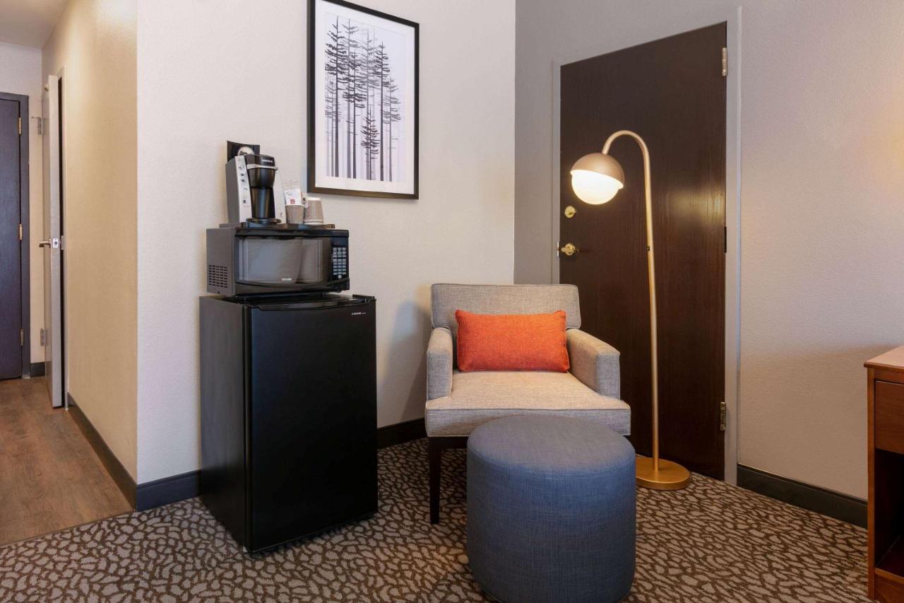 Wingate By Wyndham - Dfw North