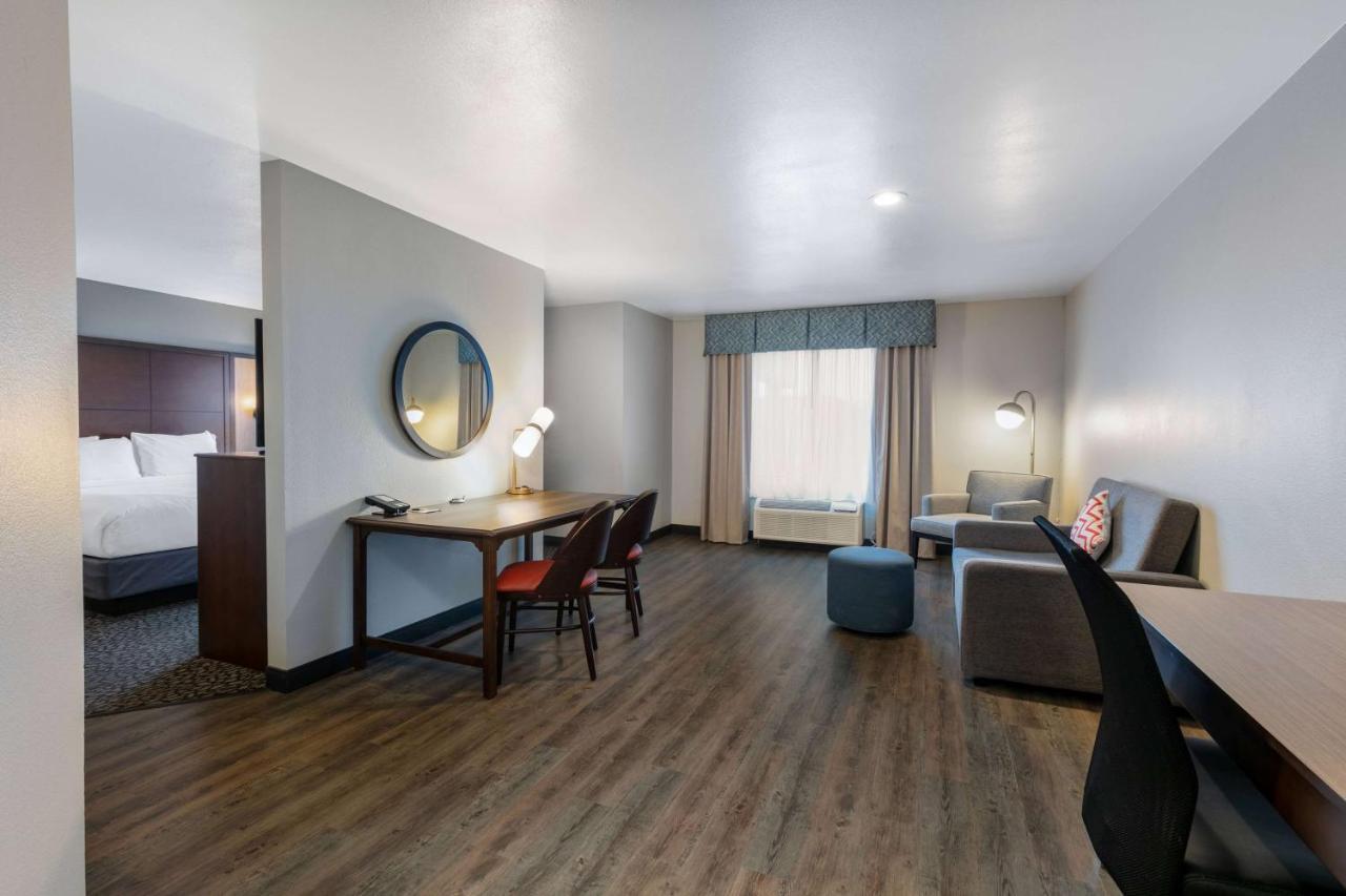Wingate By Wyndham - Dfw North Hotel Irving
