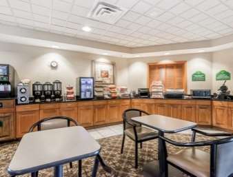 Wingate By Wyndham - Dfw North Hotel 2*
